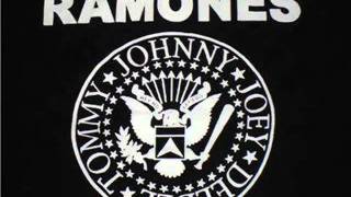 The Ramones  Baby I Love You Tradução [upl. by Rebmat735]