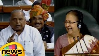 Loksabha Speaker Sumitra Mahajan Splits Into Laughter  Mulayam Singh Yadav Fun Moment  Mango News [upl. by Luke]