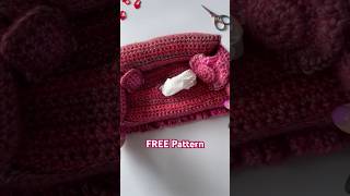 Talicia Couch  Free pattern for a crochet tissue box cover [upl. by Islek]