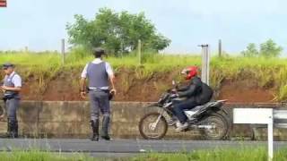 Operação de Risco Polícia Rodoviária de SP flagra motociclistas em alta velocidade 4 [upl. by Ora]