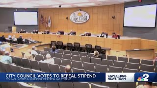 Cape Coral City Council votes to repeal stipend for council members [upl. by Adnilrem]