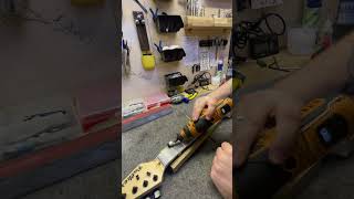 Обслуживание электрогитары Palker fender telecasterfender guitar stratocaster guitarrepair [upl. by Lokkin498]