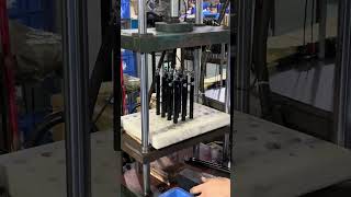 Testing gas spring Elasticity Test [upl. by Wan238]