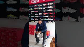 Order Sepatu Futsal ditoko sendri 🤣 GRATIS 🤣🤣🤣 [upl. by Warila]