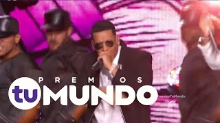 Chino y Nacho cantan junto a Daddy Yankee  Premios Tu Mundo 2016  Entretenimiento [upl. by Yonina]