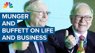 Warren Buffett and Charlie Munger on how to avoid mistakes in life and business [upl. by Hax]