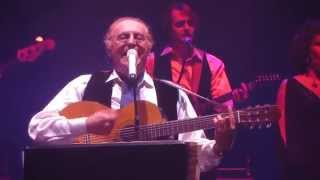 Renzo Arbore Tarantella  Orchestra italiana Live Teatro Filarmonico Verona HD [upl. by Ahseenyt]