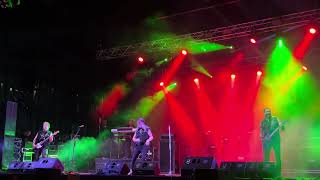 Treat  Lion Rock Fest extracto [upl. by Reilly]