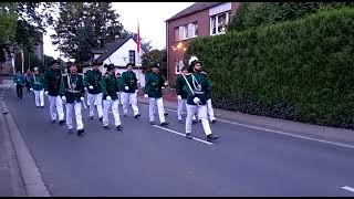 Schützenfest in Rosellen Der Dienstagsabendumzug mit Damen [upl. by Erlene]