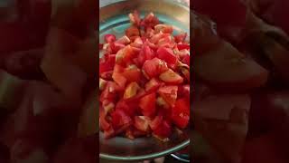 मछली बनाने का असान तरीका tamator trending cooking likeandsubscribe [upl. by Flagler293]