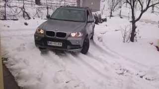 BMW X5 E70 xDrive in snow [upl. by Yditsahc]