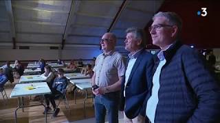 Bernard Thévenet lit la dictée du Tour de France aux élèves de SaintJeandeMaurienne [upl. by Nosraep]