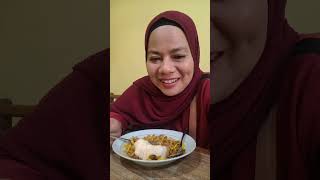 Sarapan Lontong breakfast sarapan lontong pecel lontongpecel lontongpadang asmr mukbang [upl. by Anirod985]