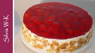 Erdbeerkuchen mit Mandeln  Erdbeertorte  ohne Gelatine [upl. by Noellyn151]