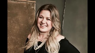 Top 10 Unforgettable Kelly Clarkson Moments [upl. by Sirrot]