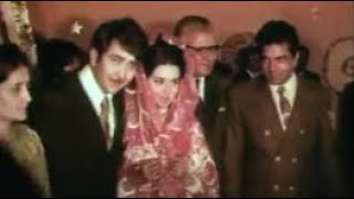 Randhir Kapoor and Babita wedding ceremony 1971  rare video Rishi Kapoor present [upl. by Garik]