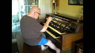 Mike Reed plays quotAmazing Gracequot on his Hammond Organ [upl. by Niai]