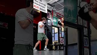 The Importance Of FOOTWORK When Throwing The 1 2 beginners boxing usa teacher learning [upl. by Daron]