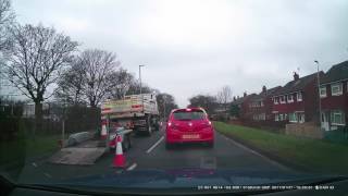 UK Dashcam  Vauxhall Corsa Argument at Roadworks  RoadRage [upl. by Ccasi801]