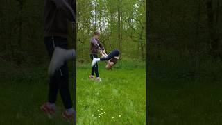 COOLE PARTNERTRICKS zum NACHMACHEN turnen challenge salto partnerstunt [upl. by Lenssen]