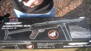 AGM MP007 MP40 Airsoft AEG Review [upl. by Greg]