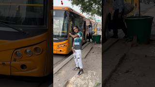 Safar Ke Liye Kon Sa Wahan Best Hai 🤔 minivlog vlog bus metro travel ￼ [upl. by Nnyrat]