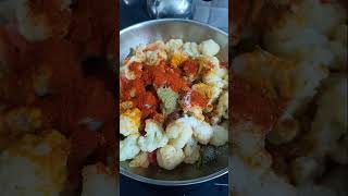 Simple and tasty cauliflower curry 🤤🤤🤤food saniyakitchen indianfood recipe [upl. by Ynnattirb516]