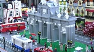 Lego celebra el aniversario del Museo del Ferrocarril [upl. by Acinorrev]