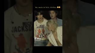 Han reacts to Felix shirtless 😊 straykids bangchan hyunjin seungmin leeknow skz IN kpop [upl. by Nmutua]