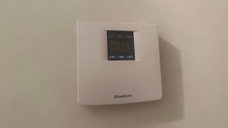 Braeburn 3200 Digital Non Programmable Thermostat [upl. by Ardine]