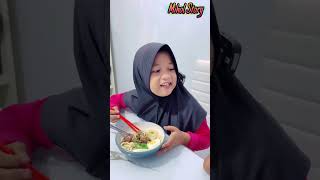 TIAN amp KAYLA REBUTAN MAU MAKAN MIE OMOIDE KAKE UDON😅🙏 trending comedy humorsegar funny shorts [upl. by Lyall]