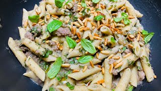 Pasta con crema di melanzane salsiccia e pinoli tostati ￼ [upl. by Olegnalehcim]