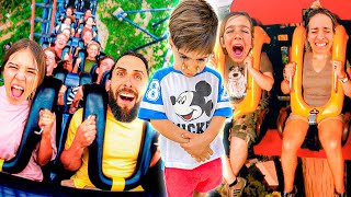 NOS VAMOS A UN PARQUE DE ATRACCIONES TODOS MENOS JULEN  Familia Amiguindy [upl. by Brittney825]