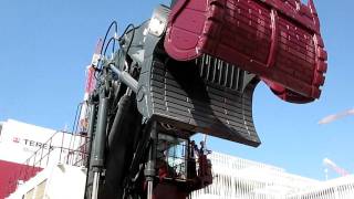 Escavatore Frontale Gigante Bucyrus RH120E al 29° Bauma di Monaco di Baviera [upl. by Janelle70]