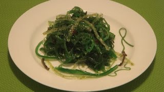 Food Review Japanese Seaweed Salad [upl. by Egedan]