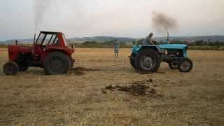 Pacaliti cu tractoare Accident cu tractorul Tractor crash  wwwPacalitiNet [upl. by Amalbena]