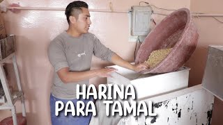 Cómo se hace la harina para tamales  Molino de Nixtamal [upl. by Klara]