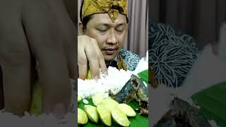 Tes kriuk quot MUKBANG LALAP JENGKOL MUDA MENTAH  SAMBEL goang quot mukbang asmr makanan khas sunda [upl. by Lerej]