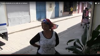 Cubana Bailando en la calle de La Habana [upl. by Tugman]