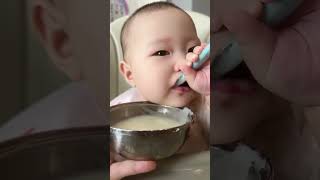 Baby eat food mỗi ngày 1 gói siro giúp con ngon miệng shorts shortvideo [upl. by Eniliuqcaj]