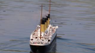 Jörgs Graupner Premium Line RMS Titanic unter Volldampf [upl. by Nnazus91]