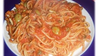 ITALIENISCHE SPAGHETTI MIT THUNFISCH OLIVEN KAPERN UND PINIENKERNE  SIZILIANISCHES REZEPT [upl. by Nyahs407]