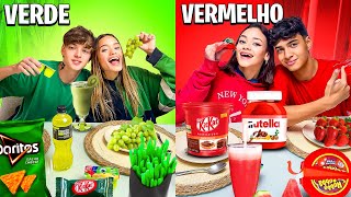 COMENDO VERMELHO VS VERDE POR 24 HORAS [upl. by Ahsito]