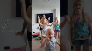 Windmill dance attempted 🤓🤣 dance family funny trending viralvideo  The Briant Family 🤪 [upl. by Arica833]