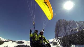 Fly2info  Paragliding Dolomites Winter  Val Gardena [upl. by Imled]