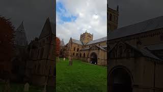 Southwell Cathedral in autumn England 🏴󠁧󠁢󠁥󠁮󠁧󠁿 335pm 23 Oct 2024 pronounced Suthol [upl. by Htes610]