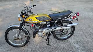 1970 Suzuki T125 Cold Start BAT [upl. by Adnamra]