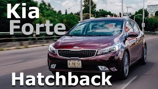 Kia Forte Hatchback 2017  el dolor de los hatchbacks compactos  Autocosmos [upl. by Anorahs]