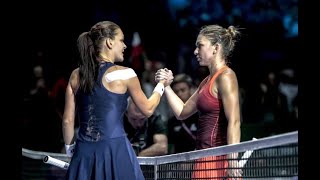 ICONIC TIE BREAK Agnieszka Radwanska vs Simona Halep WTA Finals 2015 [upl. by Annodas]