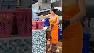 WoW Very good for cooking papaya saladThai Street Food [upl. by Nuahsyd]